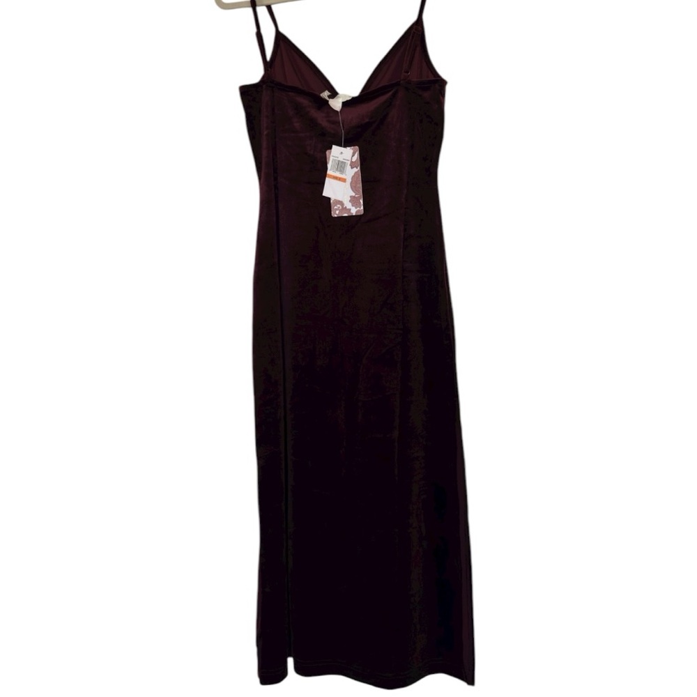 Band of the Free Felicia Burgundy Velvet Midi Dress Size L NWT - Picture 6 of 10